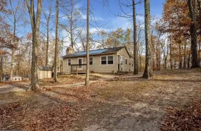 108 Comanche Trl, Winchester, VA 22602